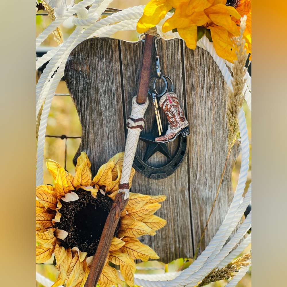 Leather Key Chains - Picture 3 of 5